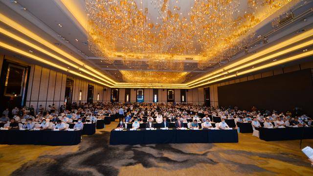 矩陣軟件參加2020中國(guó)水泥產(chǎn)業(yè)峰會(huì)