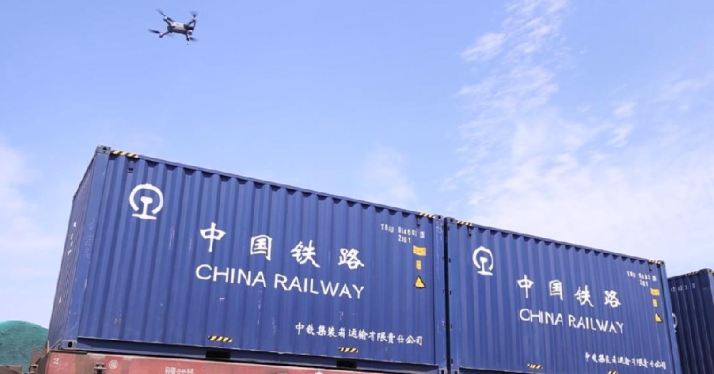無人機巡檢智能輔助系統(tǒng)—— 顛覆傳統(tǒng)巡檢！鐵路貨場的 “空中慧眼”
